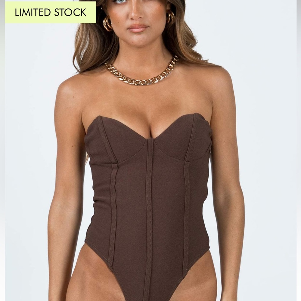Princess Polly bodysuit BRAND NEW